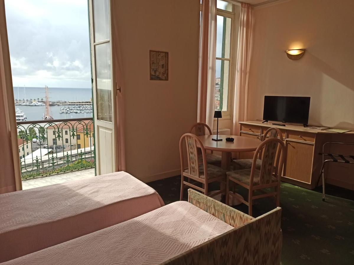 Hotel Miramare Imperia Chambre photo
