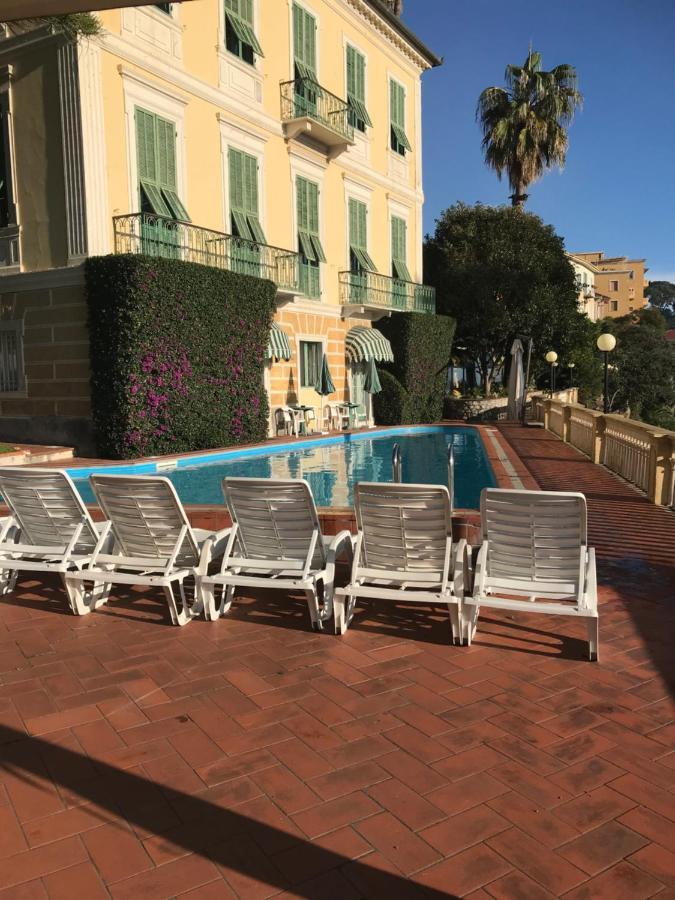 Hotel Miramare Imperia Extérieur photo