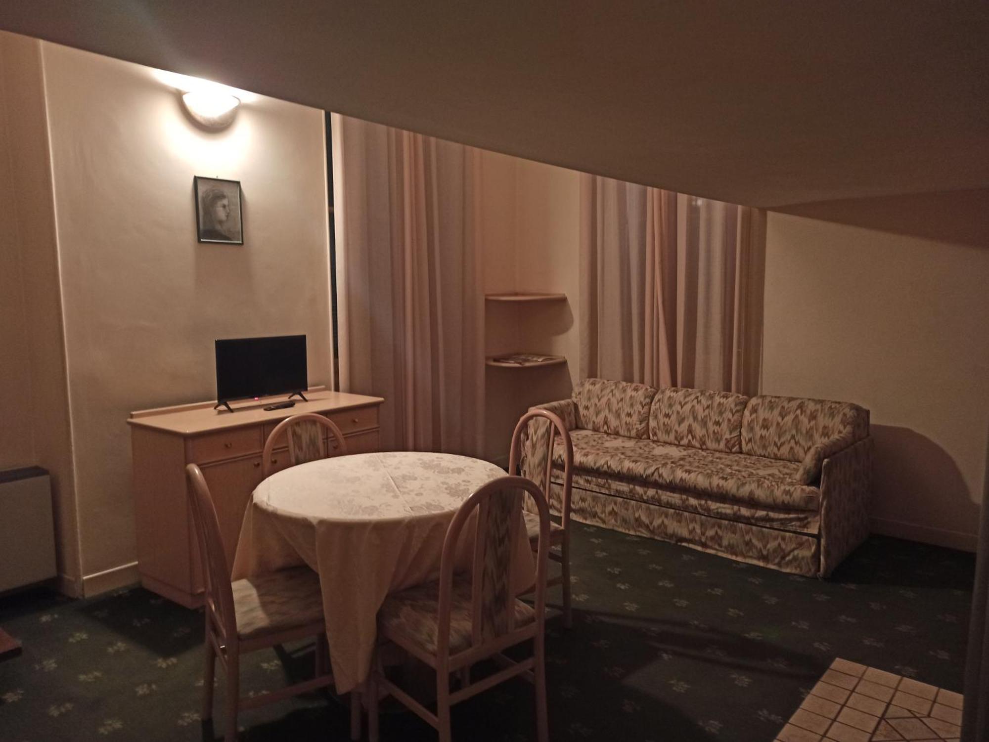 Hotel Miramare Imperia Chambre photo